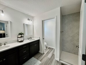 Towels, toilet paper