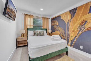 5 bedrooms, iron/ironing board, travel crib, free WiFi