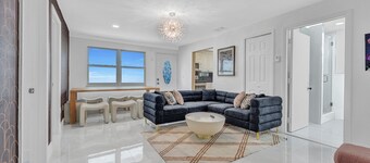 Vibrant 5-bedroom, 3-bathroom escape is capable of sleeping up to 20 and offers the perfect blend of relaxation and excitement. Centrally located in Downtown Miami, enjoy everything Miami has to offer conveniently.