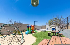 Apartment | 2 bedrooms, Internet