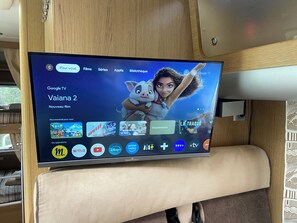 2 عدّة غرف نوم وواي فاي مجانًا وملاءات أسرّة