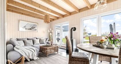 Haus Meerzeit - Infrarot-Sauna, Kamin, Badewanne, Terrasse, Sonnenliegen, Grill