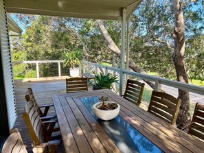 Outdoor dining - Nulla's - Long Beach (Robe)