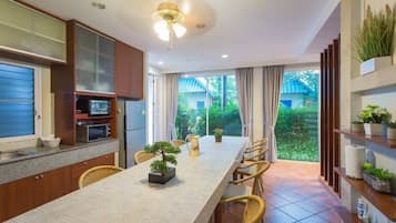 Villa, vue plage | 1 chambre, Wi-Fi gratuit