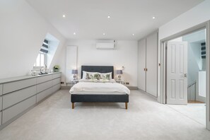 Casa | 4 dormitorios, wifi gratis, ropa de cama