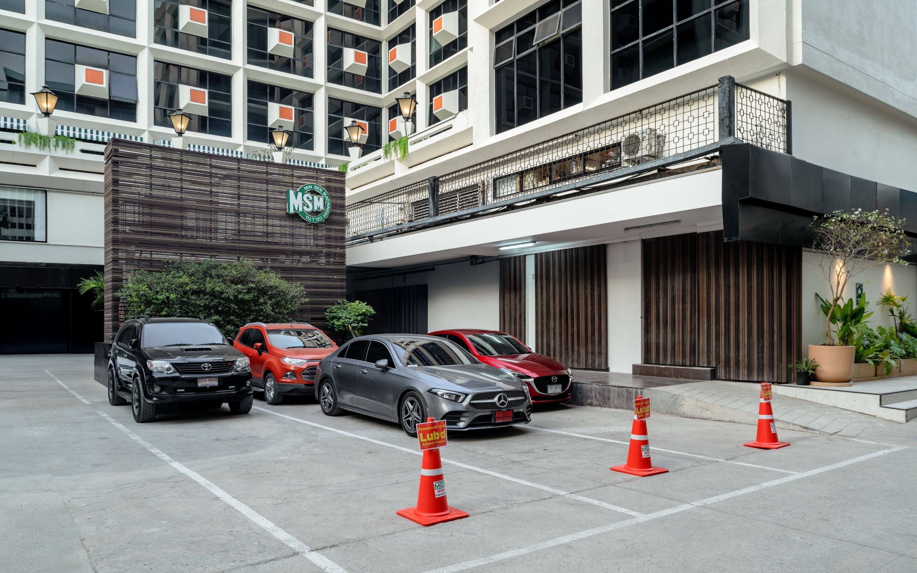 Photo - Lub d Bangkok Chinatown - Steps from Sam Yod MRT Station