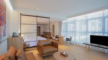 The Upgrade - Deluxe Studio | Living area