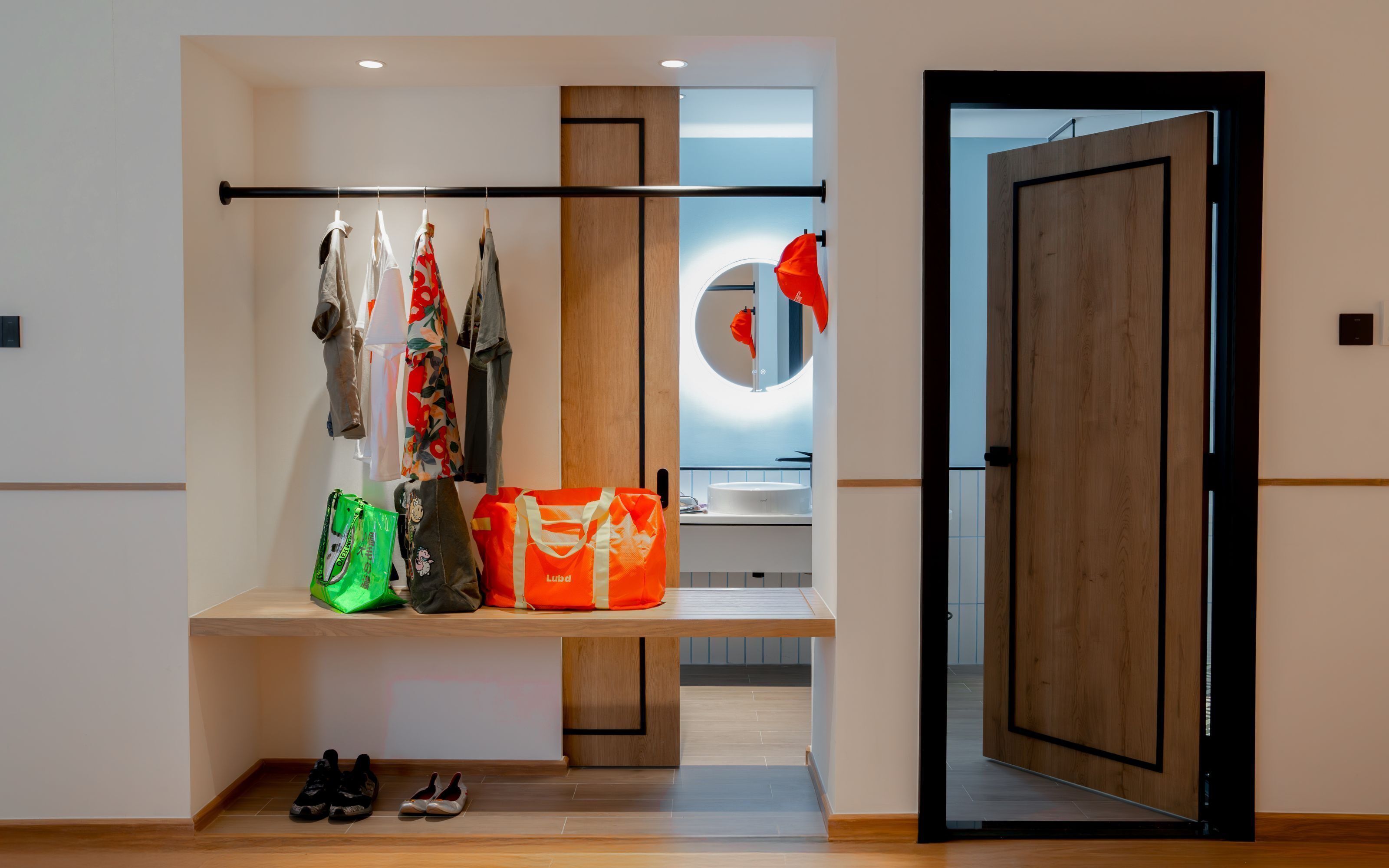 Photo - Lub d Bangkok Chinatown - Steps from Sam Yod MRT Station