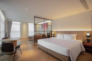 The Upgrade - Deluxe Studio | In-room safe, blackout drapes, free WiFi, bed sheets