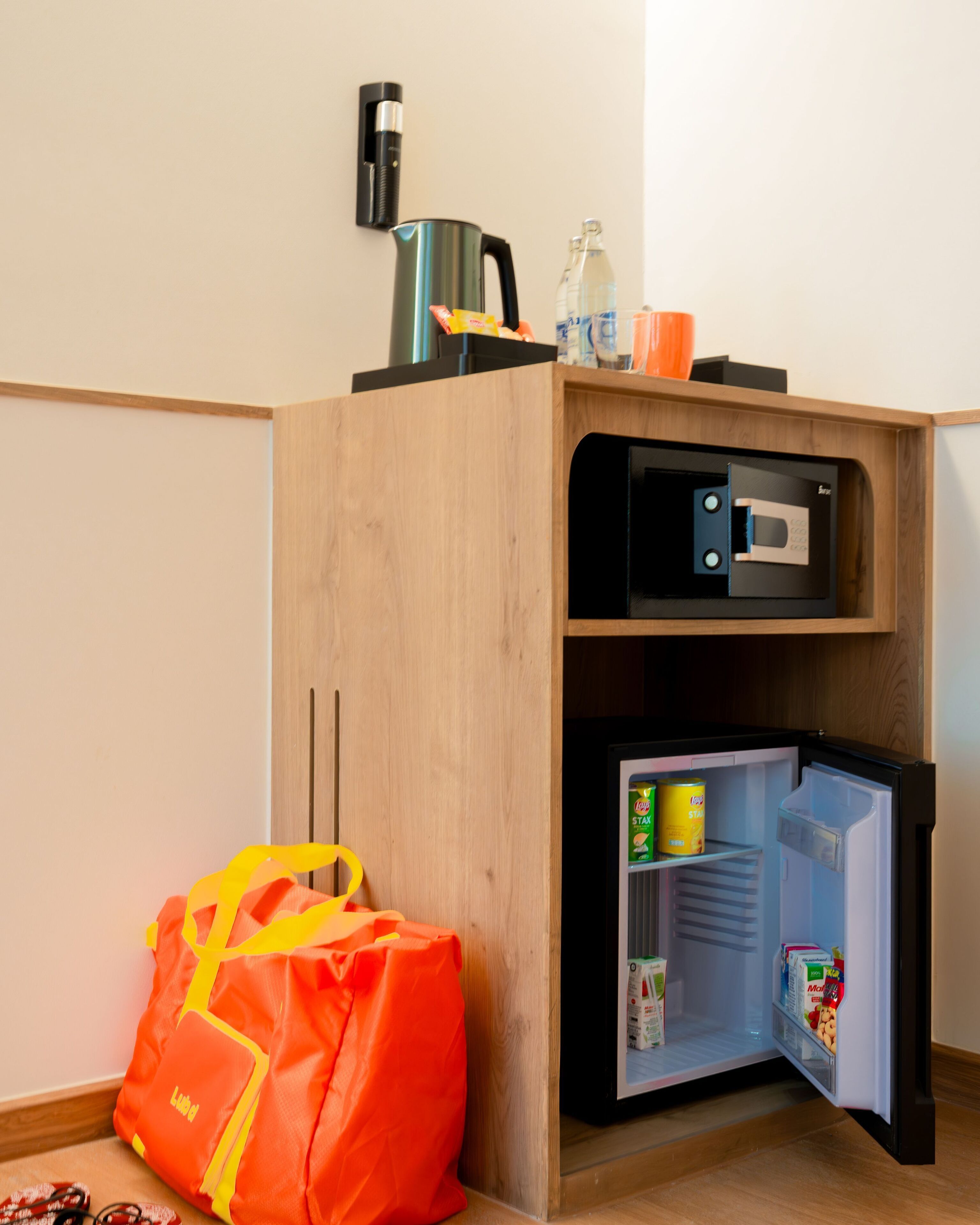 Photo - Lub d Bangkok Chinatown - Steps from Sam Yod MRT Station