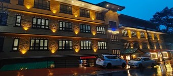 The Mansarovar Hotel & Banquet