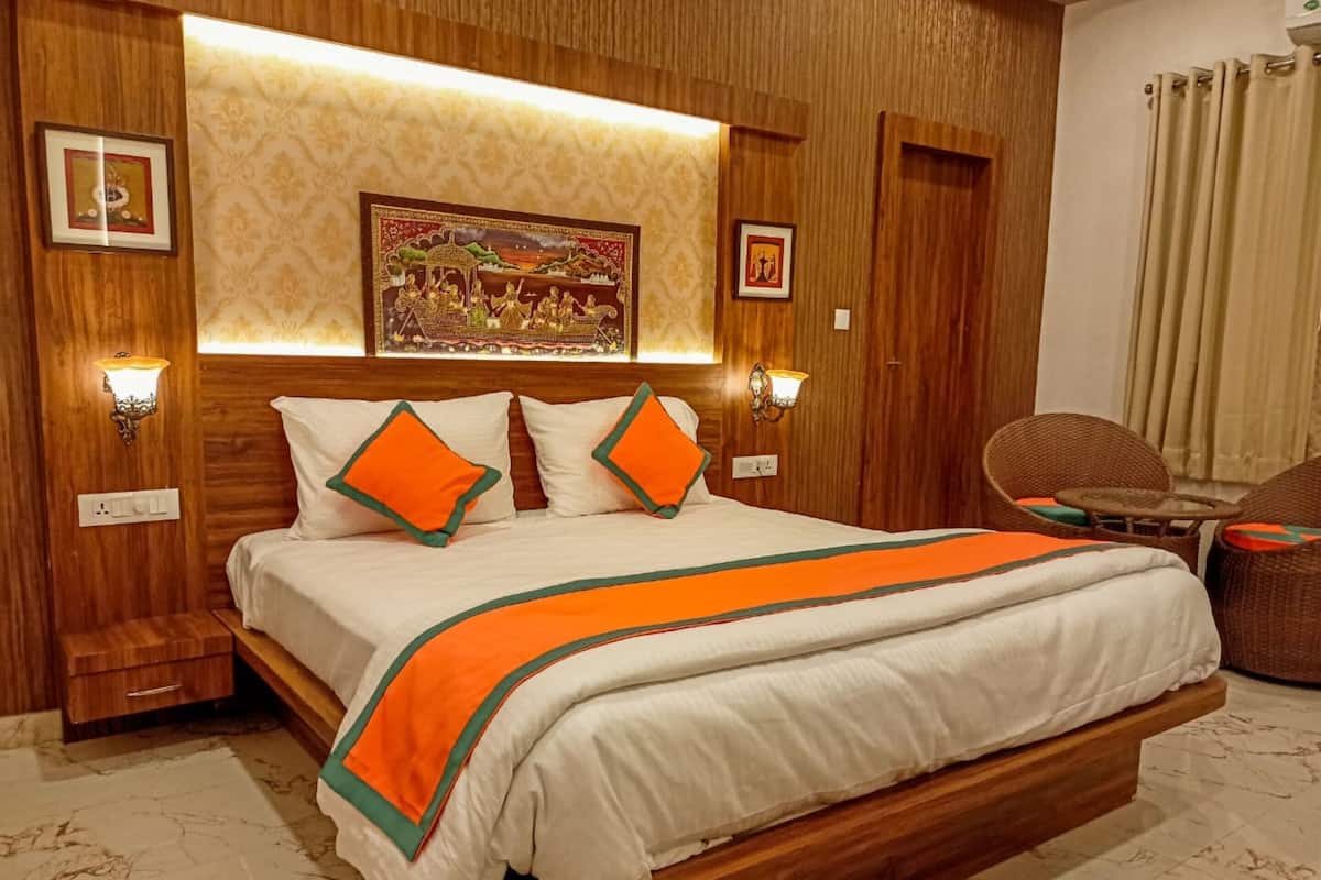 Quarto casal luxo, vista para a cidade | Wi-Fi de cortesia, roupa de cama