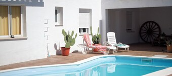Magnífica casa rural con piscina climatizada