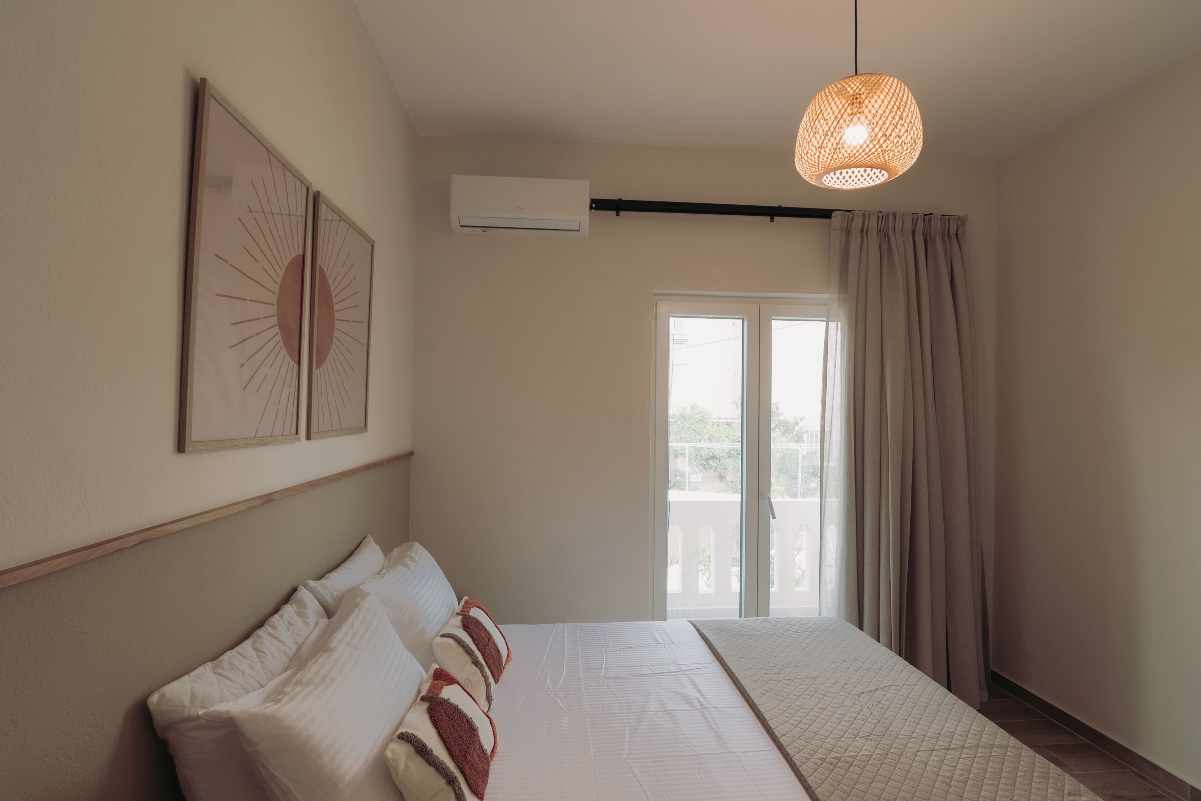 1 bedroom, soundproofing, iron/ironing board, free WiFi