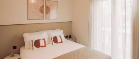 1 bedroom, soundproofing, iron/ironing board, free WiFi