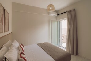 1 bedroom, soundproofing, iron/ironing board, free WiFi