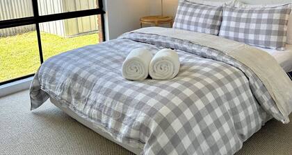 Cosy Home Away From Home