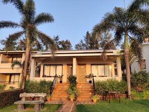 Exterior - O'Nest Nakshatra Beach Resort (Ratnagiri)