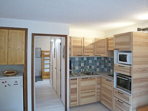 Frigorífic, microones i forn 