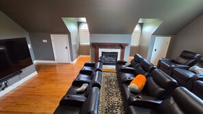 Smart TV, fireplace, DVD player