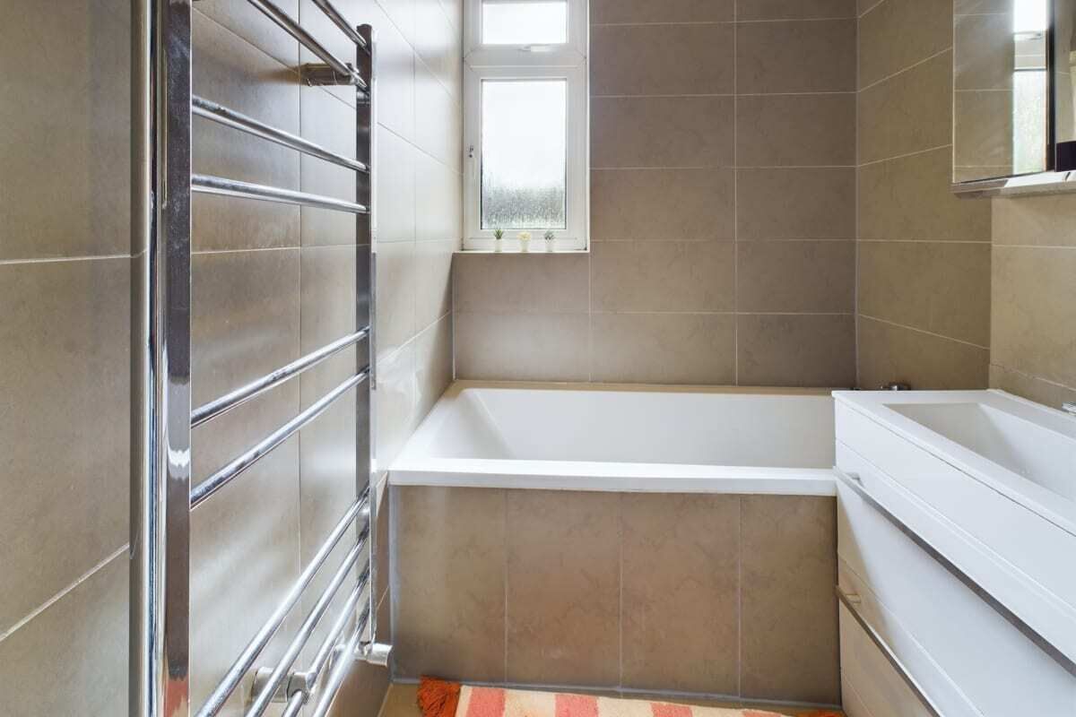 House (3 Bedrooms) | Bathroom | Towels