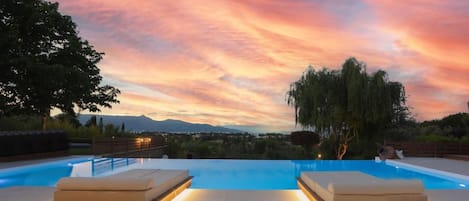 6 bedrooms, soundproofing