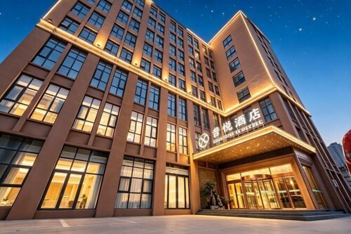 Xiyue Hotel (Zhengzhou east station store)