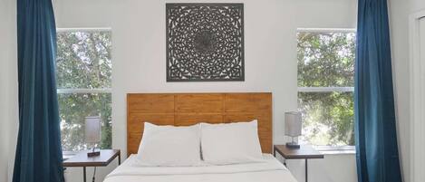 4 bedrooms, iron/ironing board, free WiFi, bed sheets