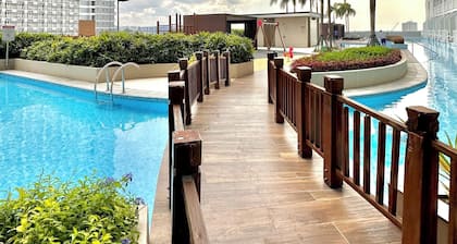 PASAY MOA SMDC BREEZE RESIDENCES NEAR PICC AIRPORT WORLD TRADE POOL WIFI MANILA