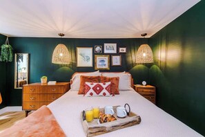1 chambre, fer et planche à repasser, lit parapluie, Wi-Fi gratuit