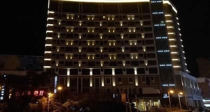 Jinjiang Tianhe Grand Hotel (Jinjing People's Government)