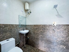 Dusche, Handtücher, Seife, Shampoo