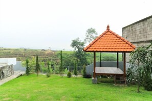 Property grounds - Villa Kangen Omah (Pacet)