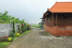 Property grounds - Villa Kangen Omah (Pacet)