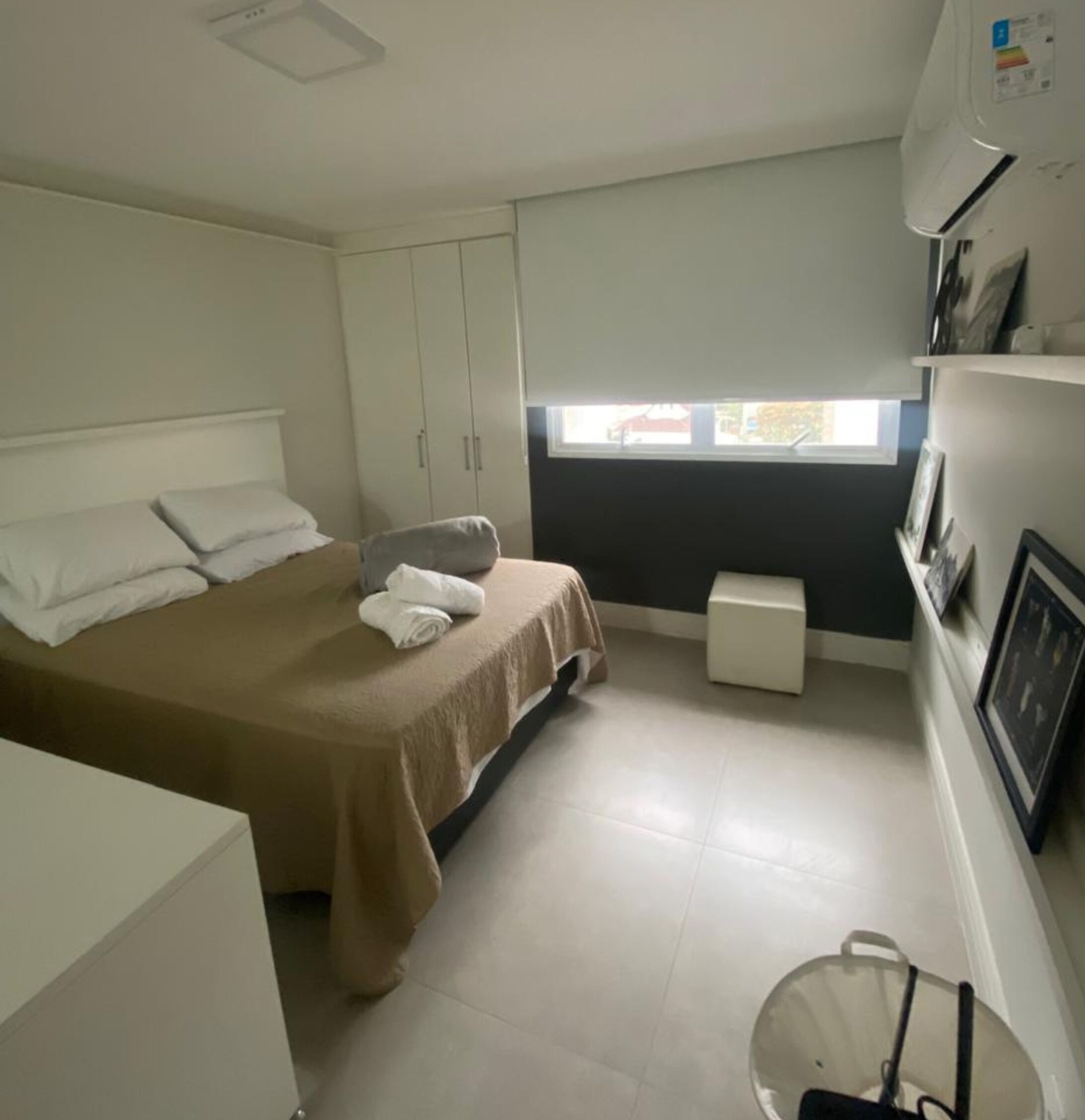 1 quarto, ferros/tábuas de passar roupa, Wi-Fi, roupa de cama