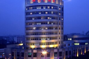 Exterior - Meiyuan Hotel (Jiashan)