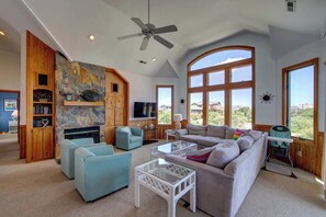 TV, foosball, offices - Oceanside in Whalehead with Pool, Spa, Sleeps 18! (Corolla)