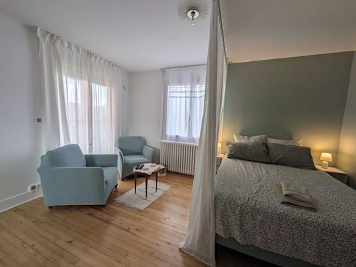 Maison jardin centre Jonzac