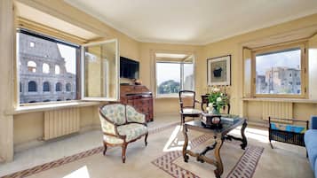 Smart TV, libros y impresora