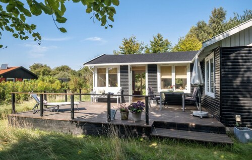 Beautiful home in Jægerspris with WiFi