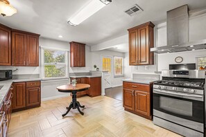 House | 3 bedrooms, Internet - Comfortable Pasadena Retreat With Good Location (Pasadena)