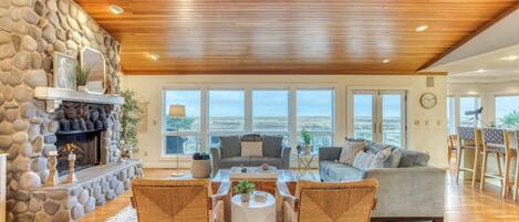 TV, fireplace, video games, DVD player