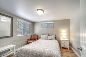 Casa (Multiple Bedrooms) | Parte interna