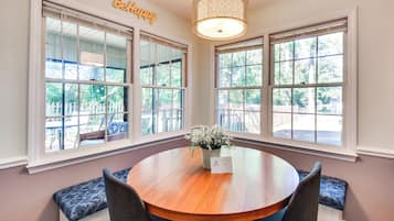 Căn hộ (3 Bedrooms) | Nội thất