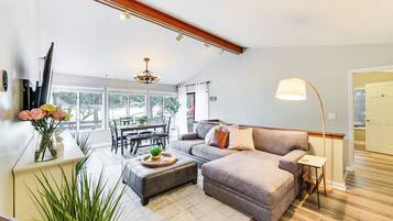 Nhà (3 Bedrooms) | Nội thất