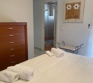 Apartment - Sunny Seaside Escape in Torremolinos (Torremolinos)