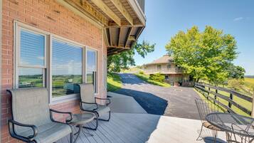 Apartment (0 Bedroom) | Interior