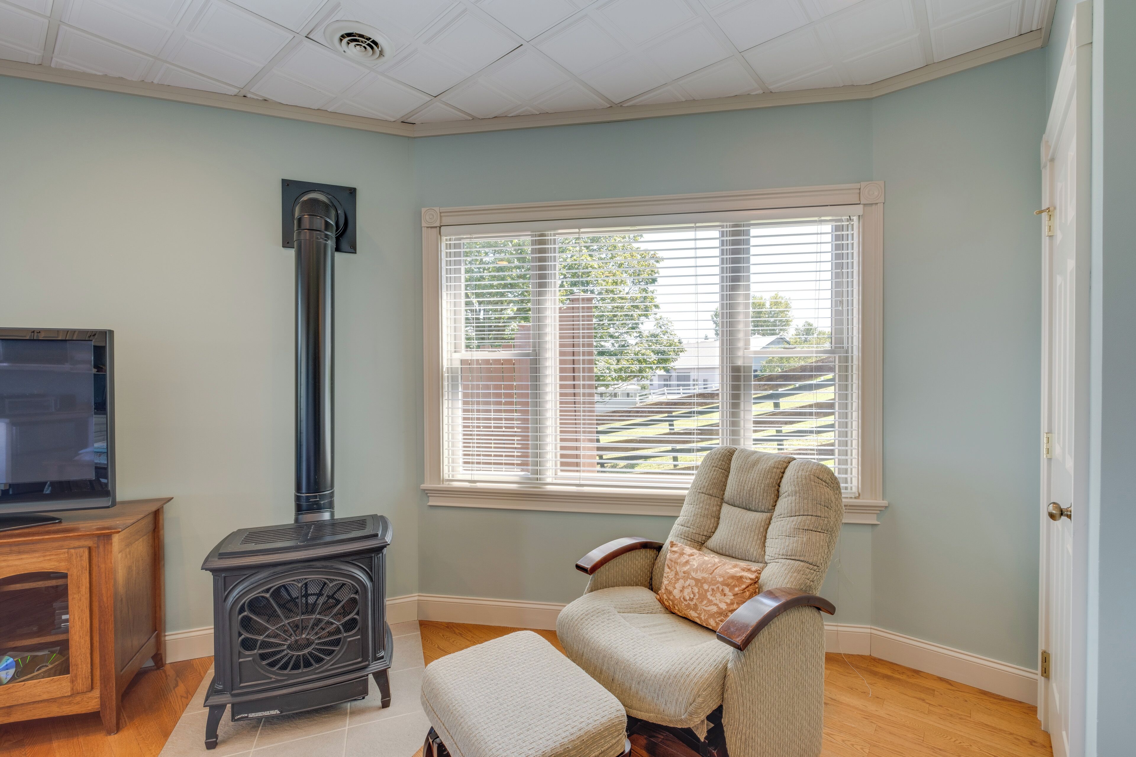 المنشأة من الداخل