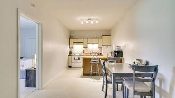 Apartment (1 Bedroom) | Interior