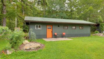 House (2 Bedrooms) | Front of property